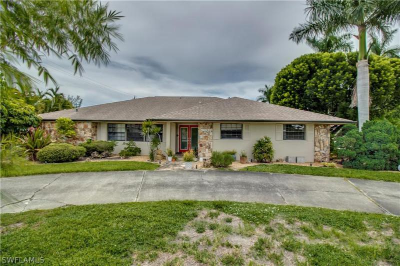 10810 Mcgregor, Fort Myers, FL