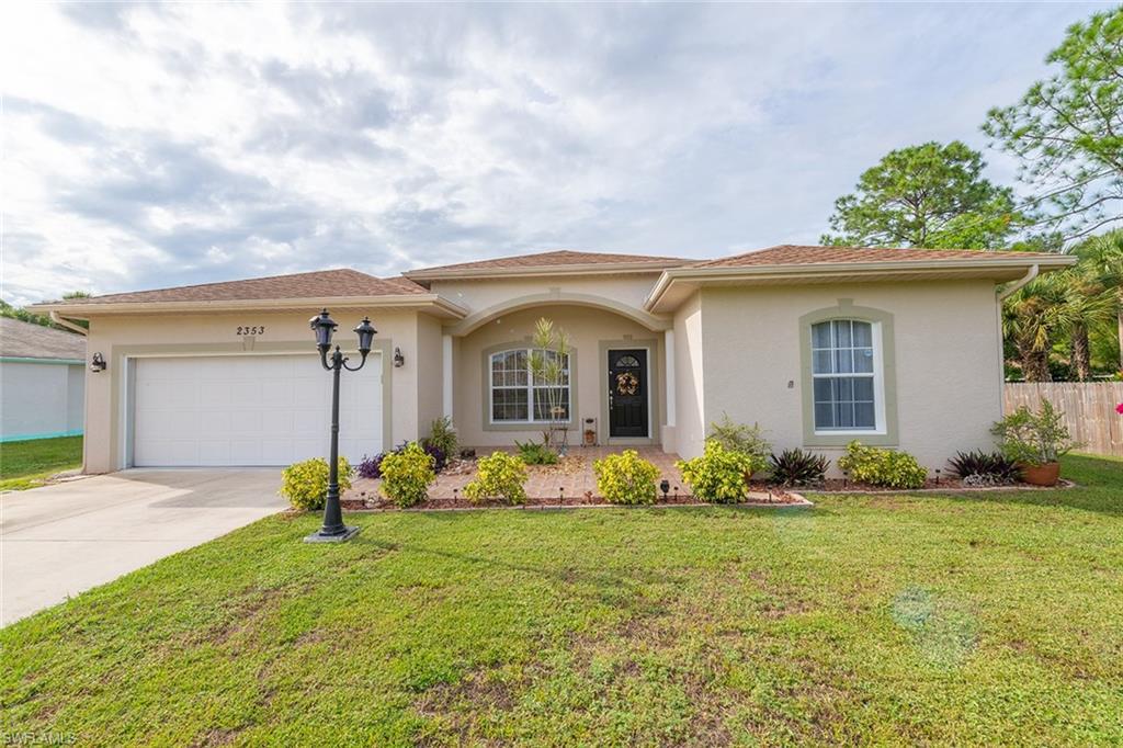 2353 S Chamberlain, North Port, FL