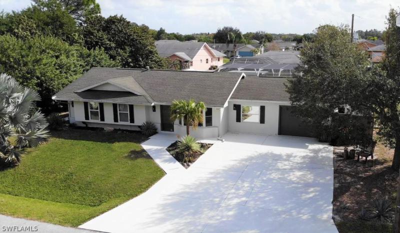 923 NW Linnaen, Port Charlotte, FL