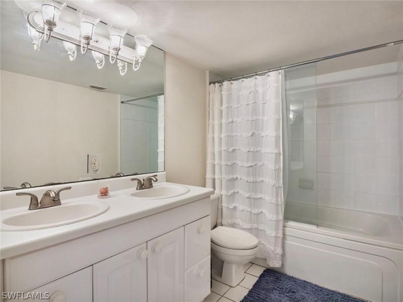1323 Gasparilla Drive gallery image #19