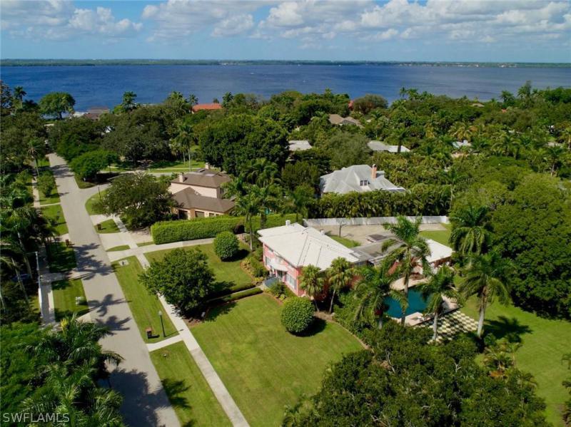 1323 Gasparilla Drive gallery image #2