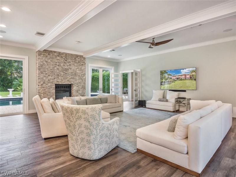 1323 Gasparilla Drive gallery image #22