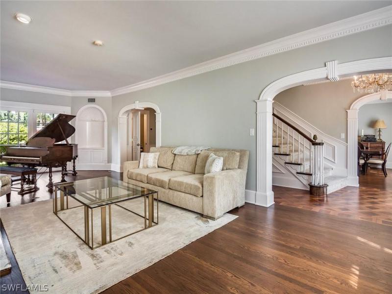 1323 Gasparilla Drive gallery image #7