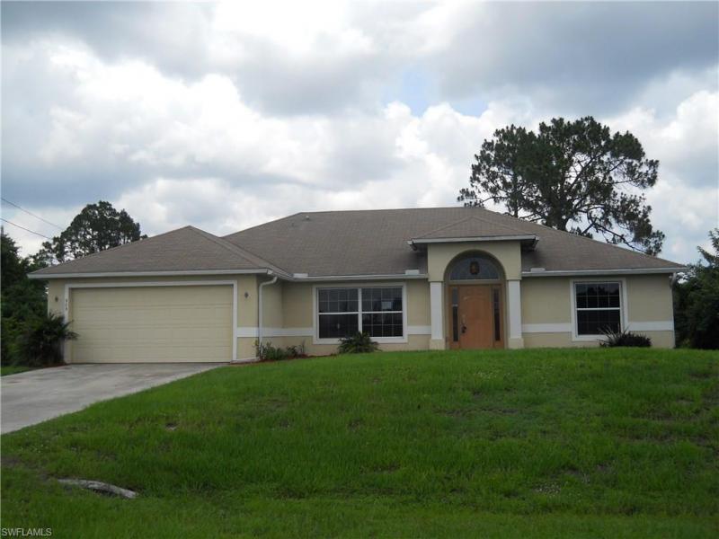 903 Grant BLVD Lehigh Acres, FL 33974 photo 1
