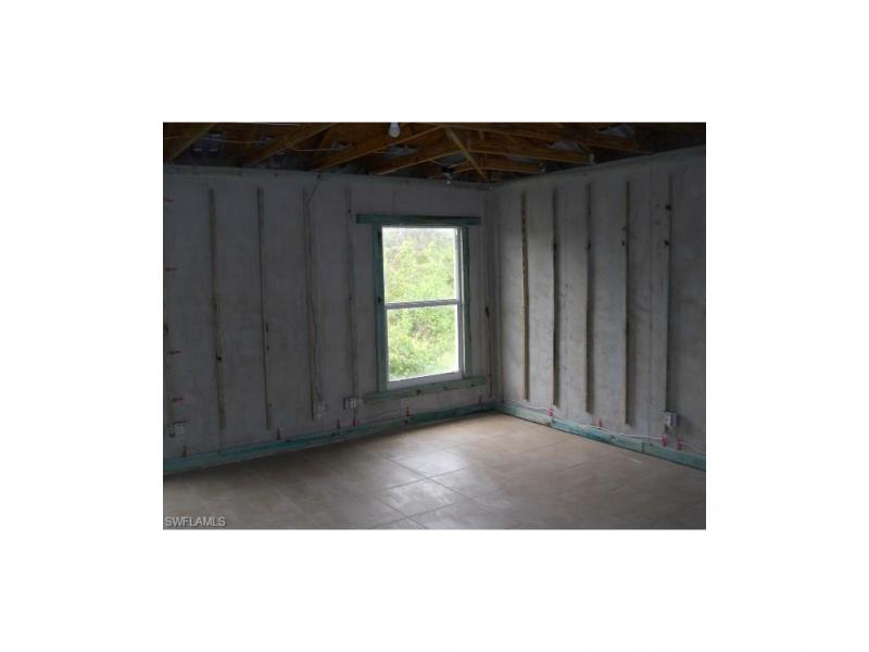 903 Grant BLVD Lehigh Acres, FL 33974 photo 11
