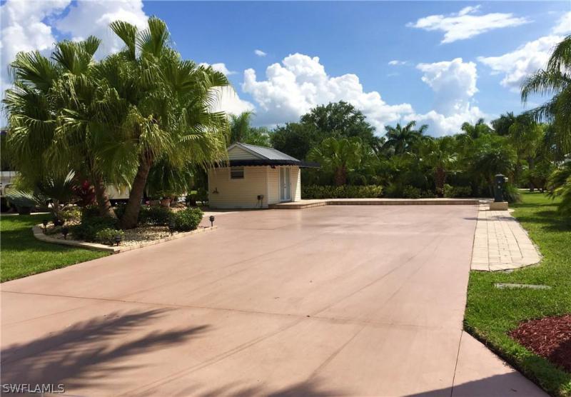 Lot 63 E Riverbend Resort, LABELLE, FL