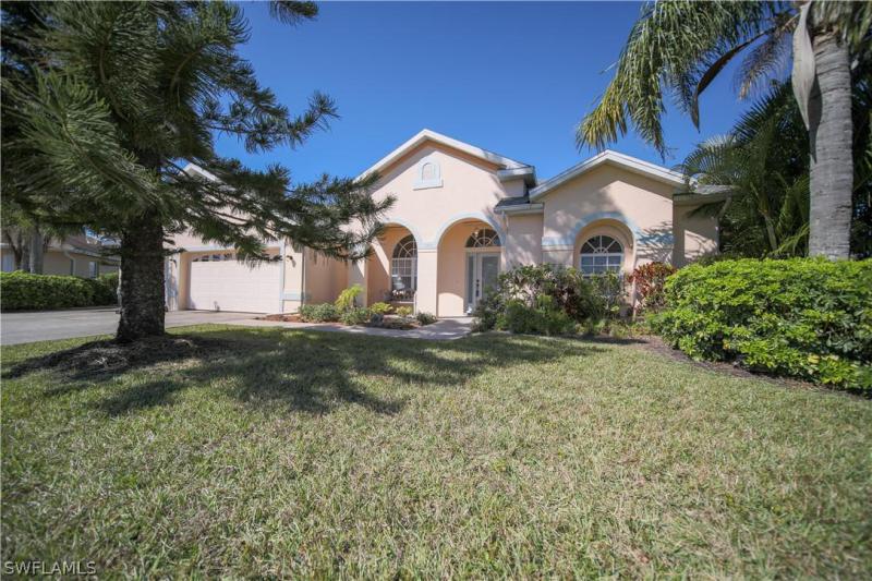 Varsity Lakes Homes for Sale and Real Estate in Lehigh Acres, Florida