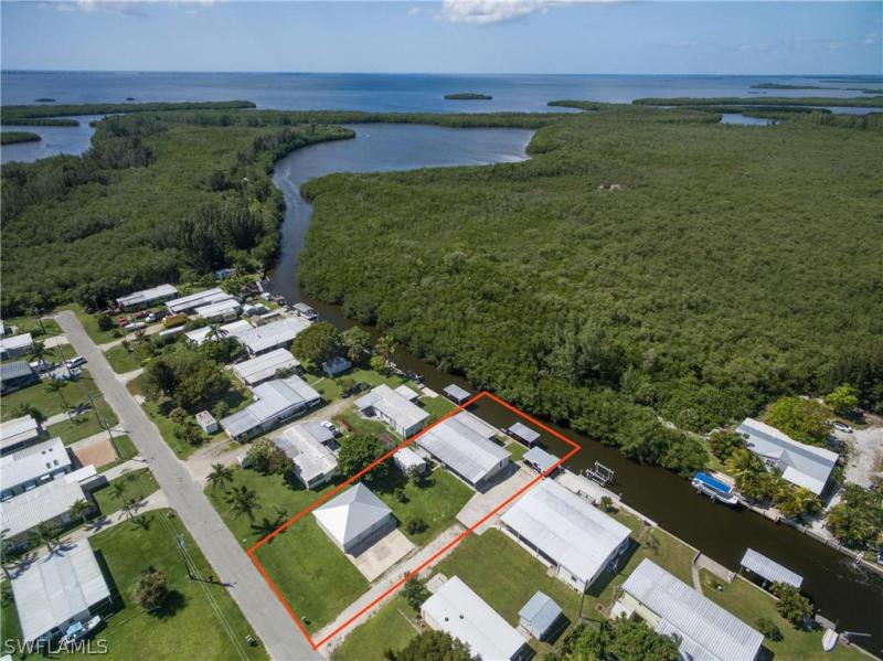 Homes for sale in the Flamingo Bay subdivision St. James City, FL