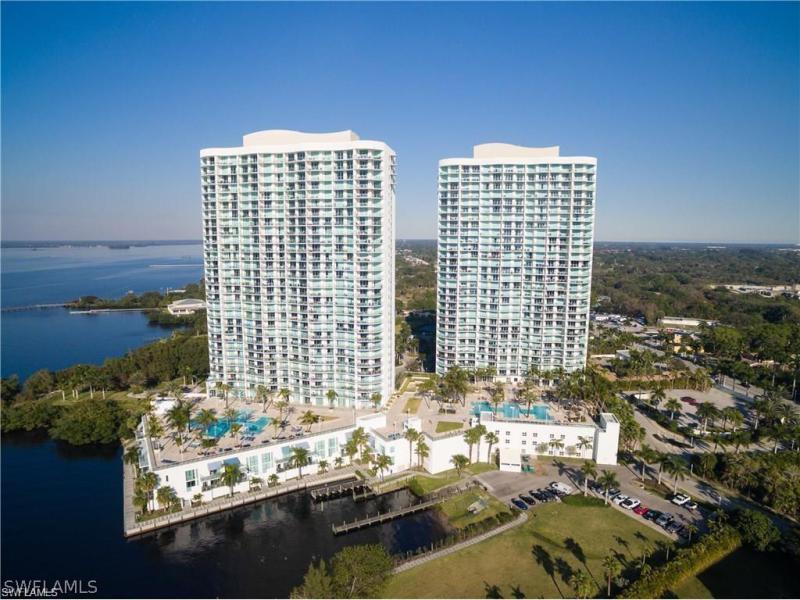 3000 Oasis Grand, Fort Myers, FL