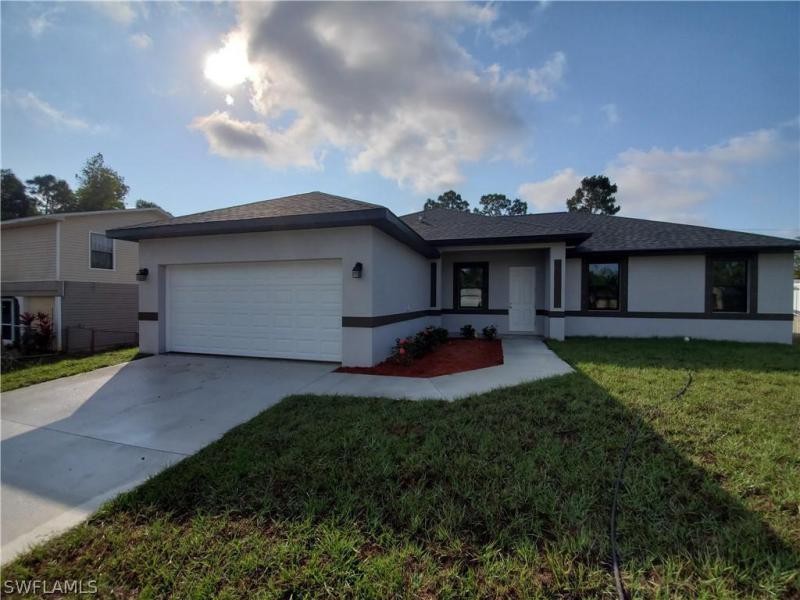 8072 Anhinga, Fort Myers, FL