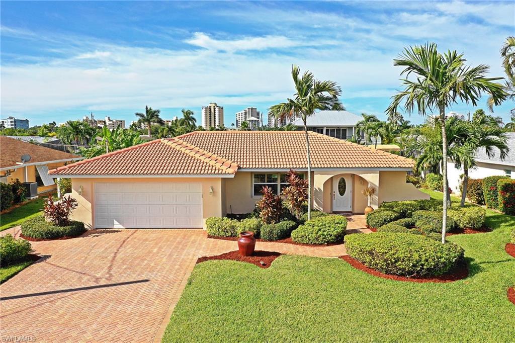 10 Palmview, Fort Myers Beach, FL