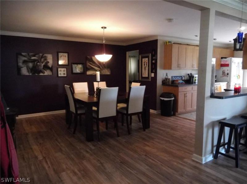 2142 Sunrise BLVD Fort Myers, FL 33907 photo 7
