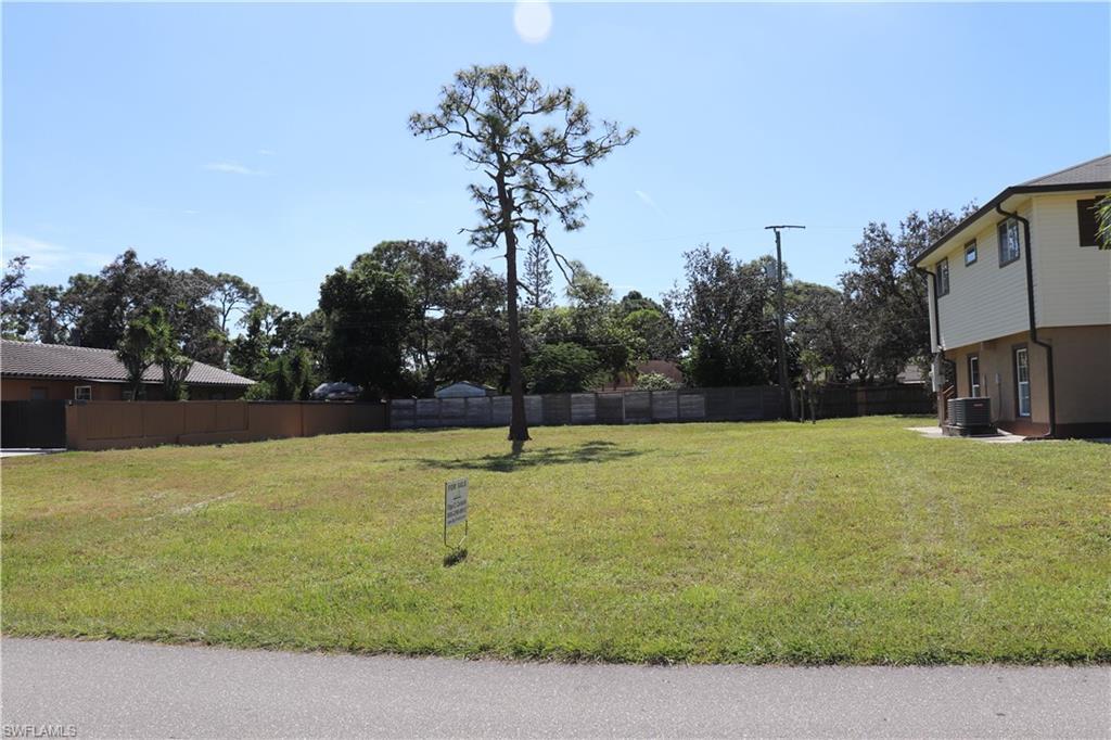 9090 Carolina, Bonita Springs, FL