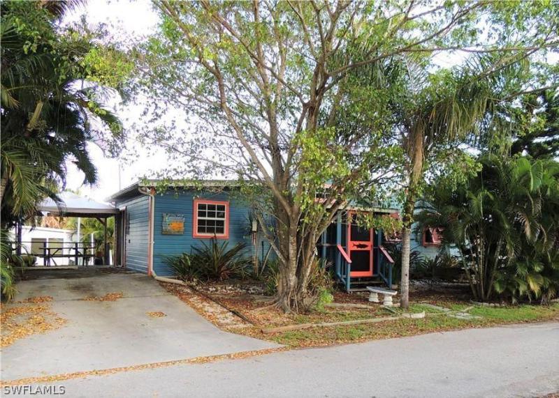 2602 Pine, Matlacha, FL