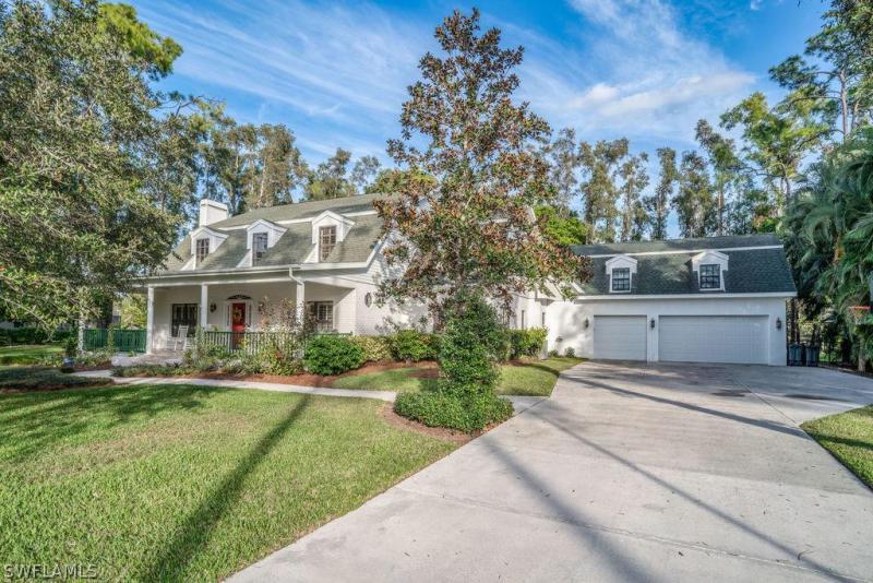 13822 Pine Villa, Fort Myers, FL