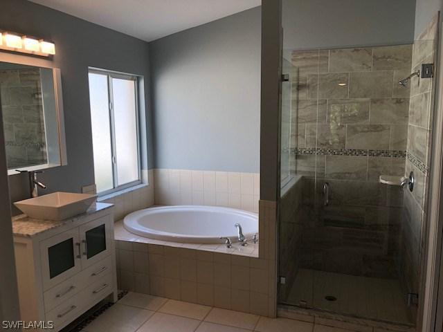 7960 Leicester DR Naples, FL 34104 photo 7