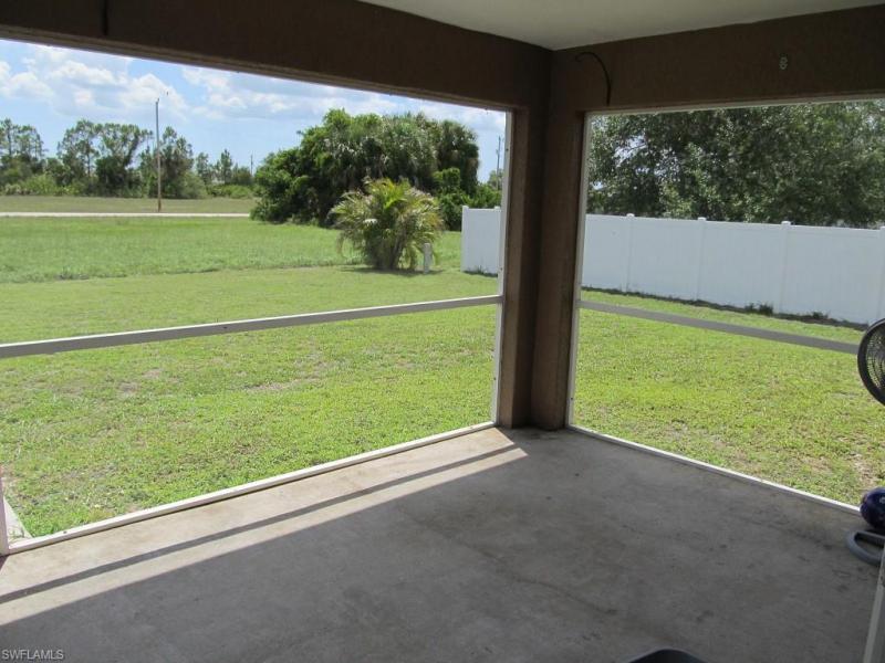 3904 NE 15th Place gallery image #7