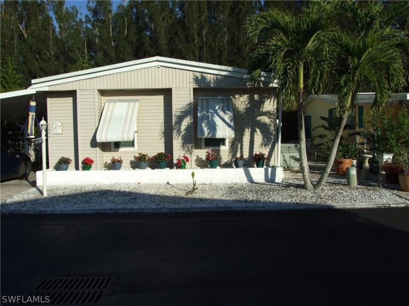 Pine Island Cove Homes for Sale and Real Estate in Saint James City