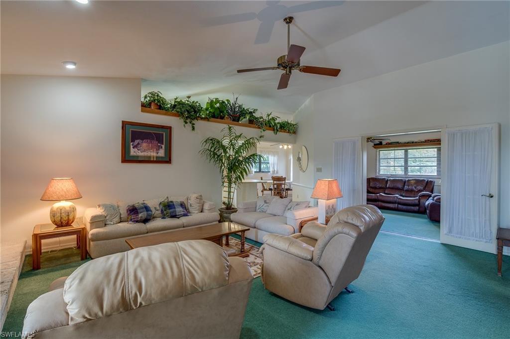 9256 Winterview DR Naples, FL 34109 photo 8