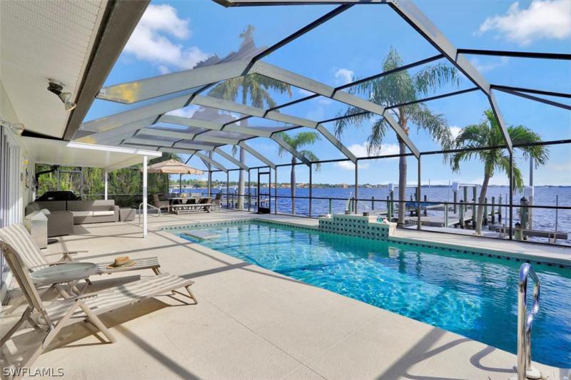 5921 SW 1st, Cape Coral, FL