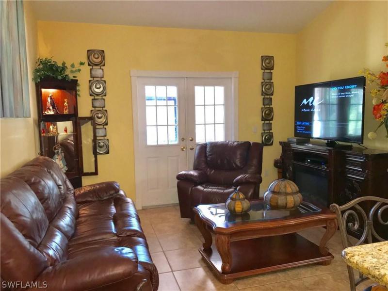 360 18th ST Naples, FL 34120 photo 13