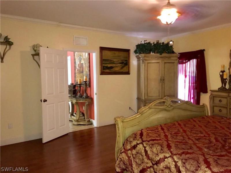 360 18th ST Naples, FL 34120 photo 16