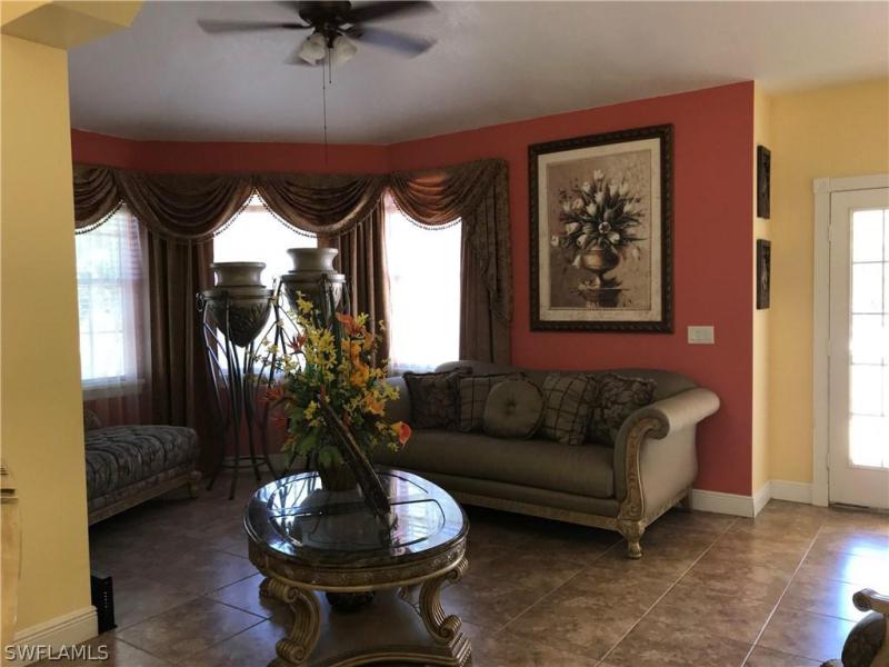 360 18th ST Naples, FL 34120 photo 9