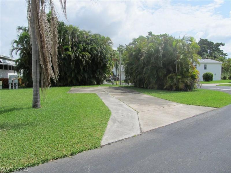 Palmetto Palms R V Homes for Sale and Real Estate in Fort Myers, Florida