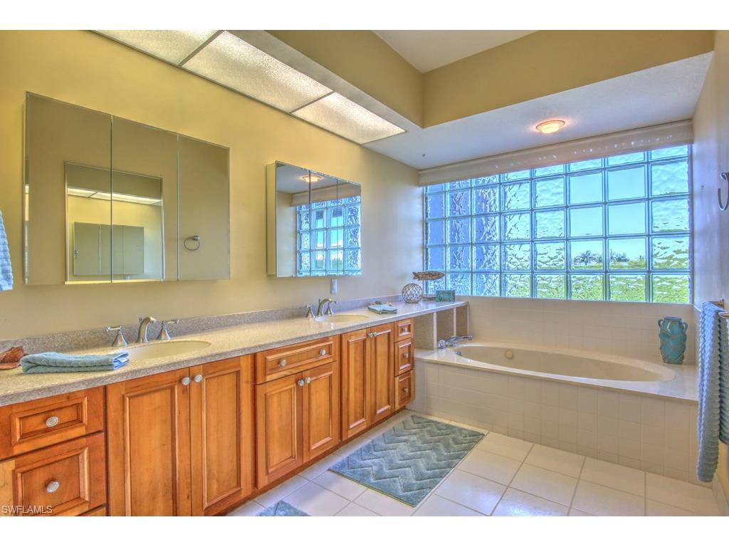 260 Barefoot Beach BLVD 301 Bonita Springs, FL 34134 photo 17