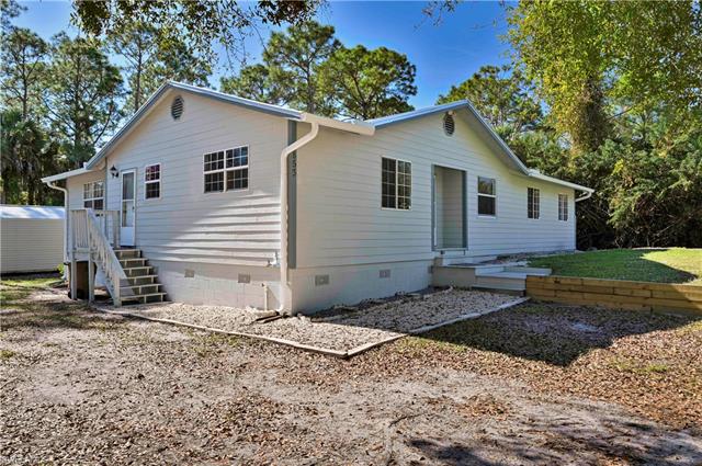 3853 Hoffman, Fort Myers, FL