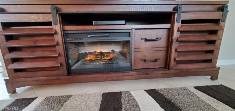 4426 Santa Barbara Boulevard #201 gallery image #11