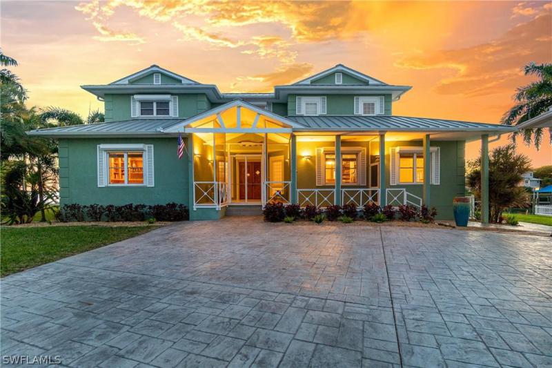 2063 Macadamia, St. James City, FL