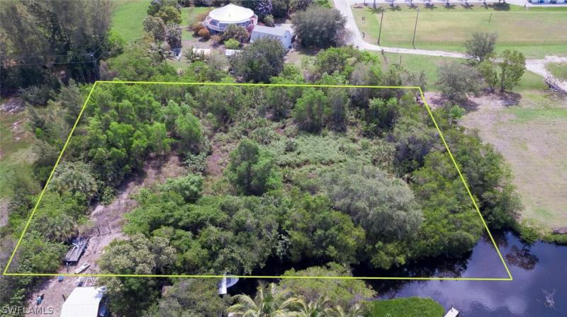 12140 Bohman, Bokeelia, FL