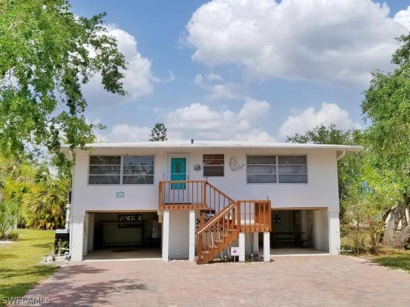 5481 Oak Ridge, Fort Myers Beach, FL