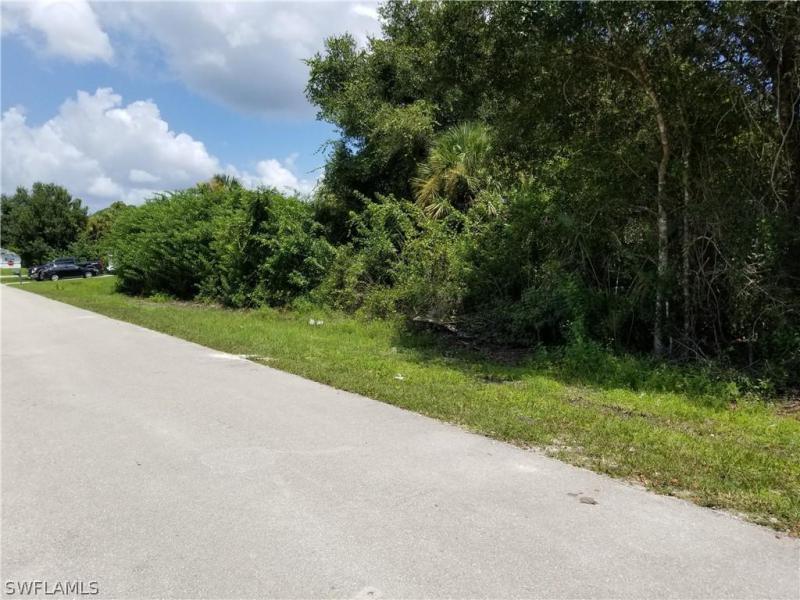 6072 Latimer, Fort Myers, FL