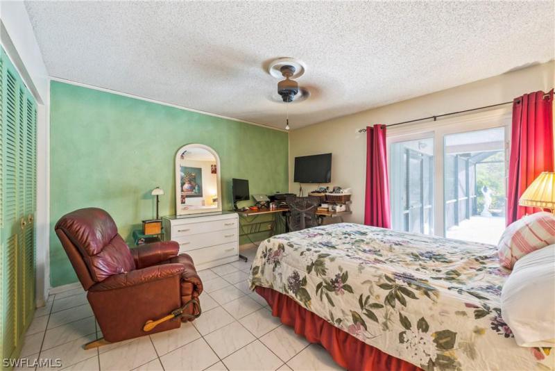 2336 Kent AVE Fort Myers, FL 33907 photo 17