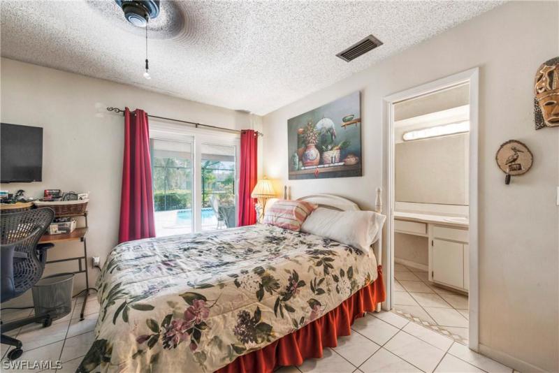 2336 Kent AVE Fort Myers, FL 33907 photo 18