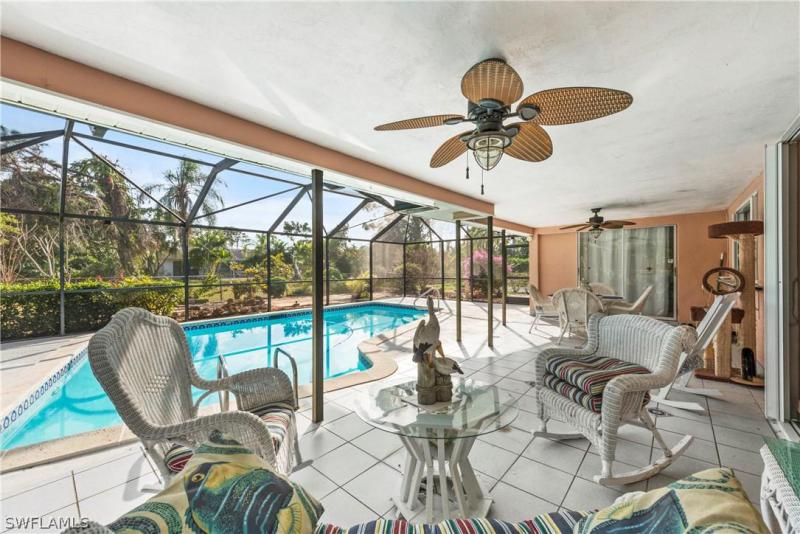 2336 Kent AVE Fort Myers, FL 33907 photo 9