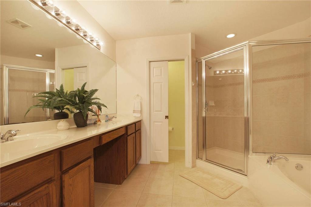 9521 Brookville CT Fort Myers, FL 33967 photo 13
