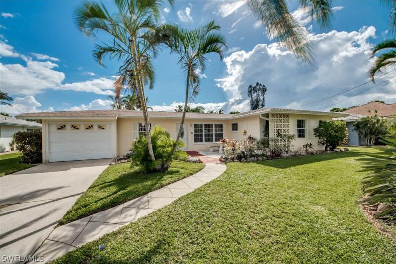 1122 Lucerne, Cape Coral, FL