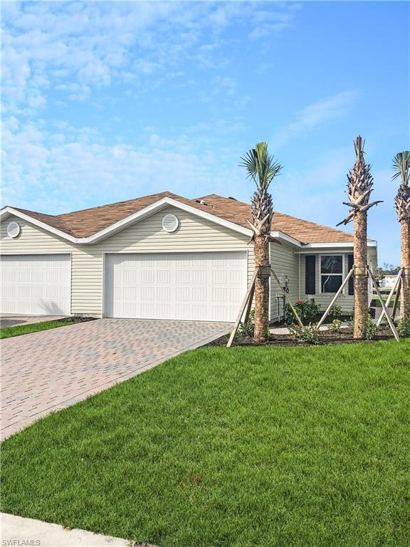 Homes for sale in the Vistanna Villas subdivision Lehigh Acres, FL