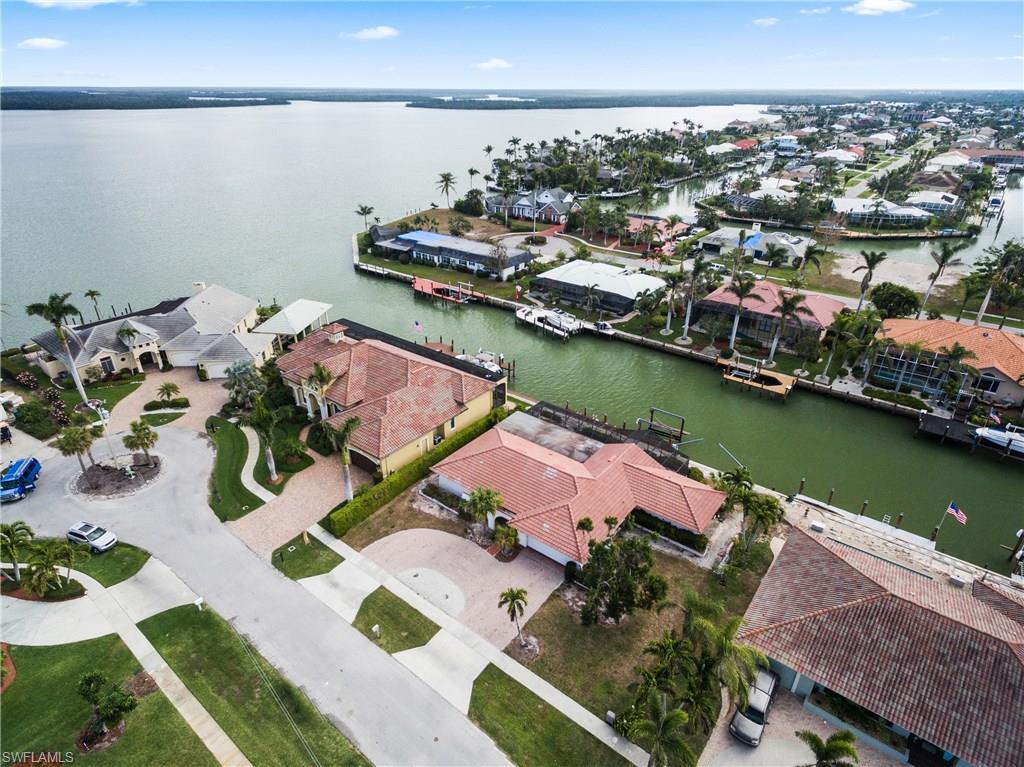 1779 Piedmont CT Marco Island, FL 34145 photo 3