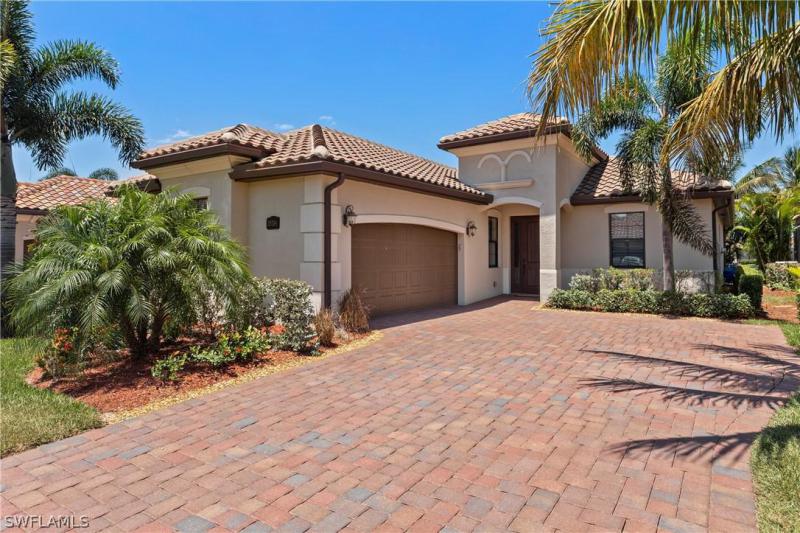 28534 Westmeath, Bonita Springs, FL
