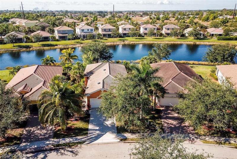 Homes for sale in the Coral Lakes subdivision Cape Coral, FL Real Estate