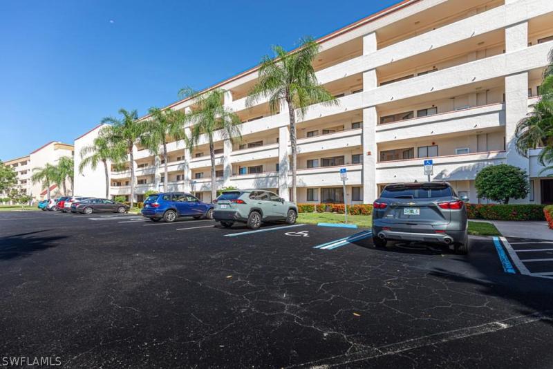 7410 Lake Breeze, Fort Myers, FL