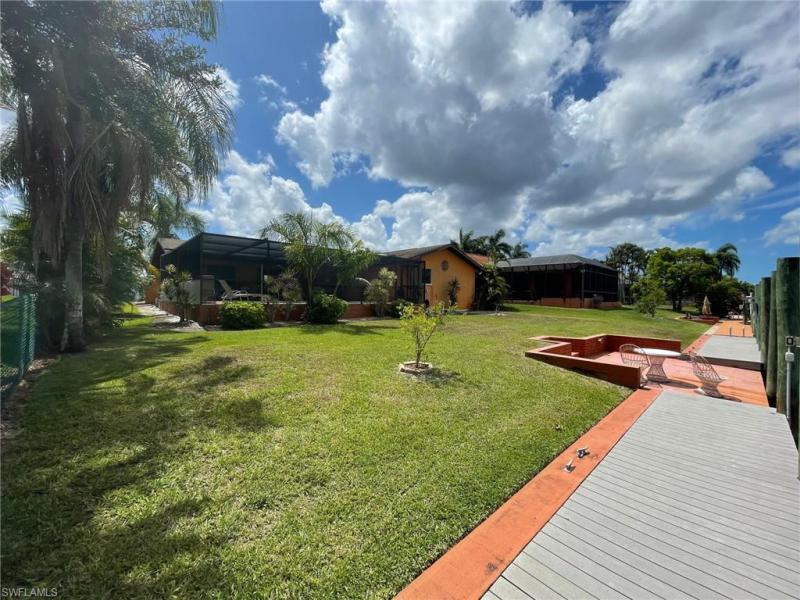 4908 SW 1st Court gallery image #18