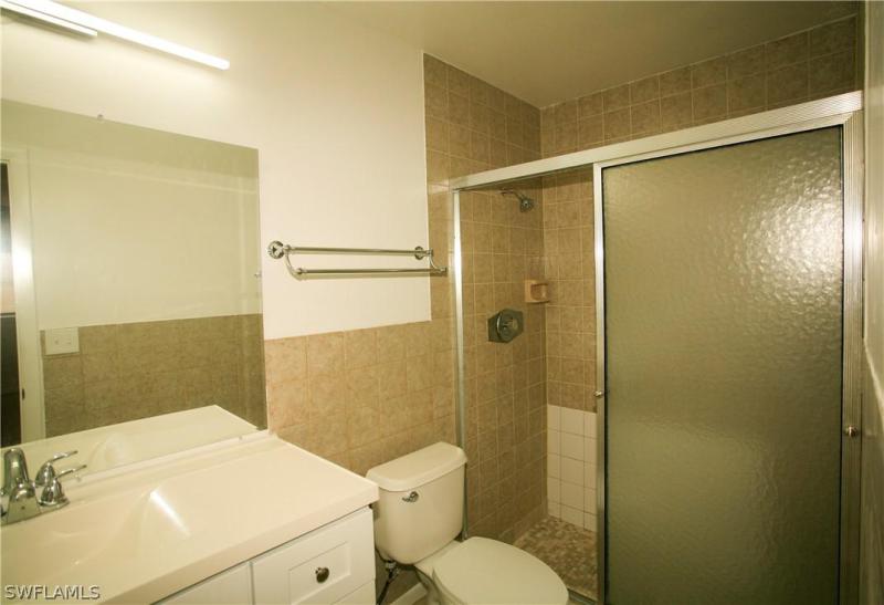 612 SE 46th Street #614 gallery image #11