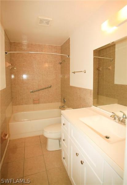 612 SE 46th Street #614 gallery image #16