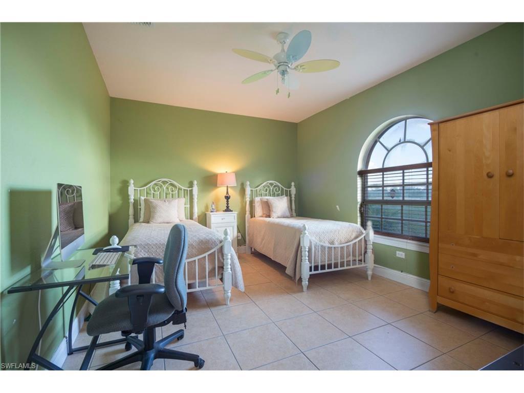 2485 41st AVE Naples, FL 34120 photo 12