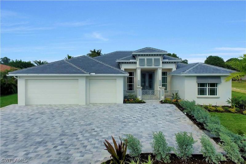 627 Rose Garden, Cape Coral, FL